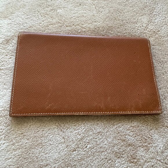 Auth Hermès Porte-Chéquier (Vision II Agenda Cover) in Gold Epsom Leather - Picture 3 of 3